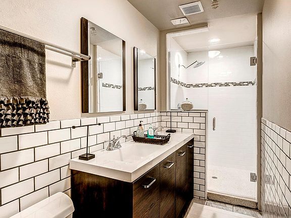 5th image of 1034 N Logan St APT 3E