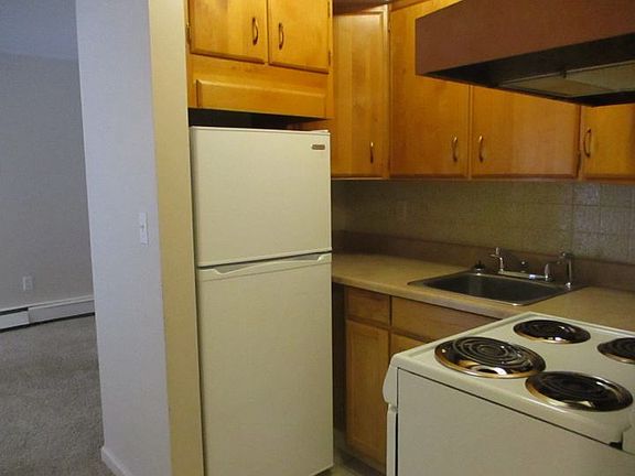 5th image of 707 N 24th St