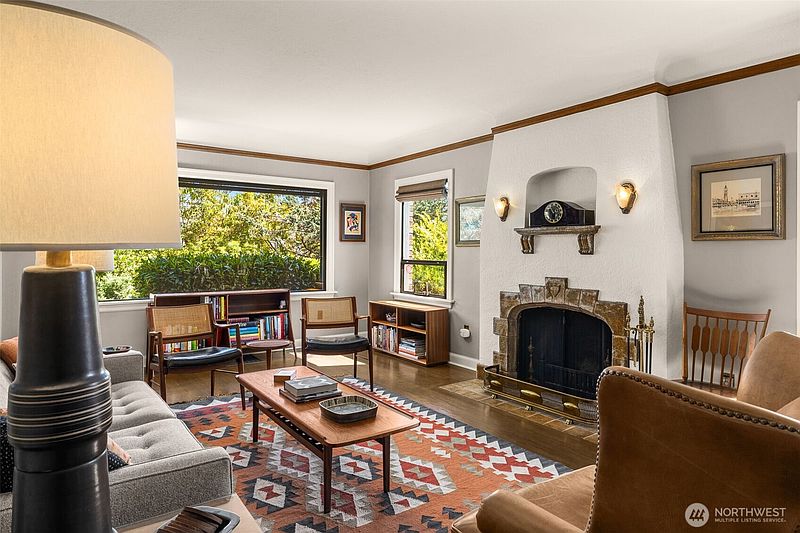 5th image of 7965 Seward Park Avenue S