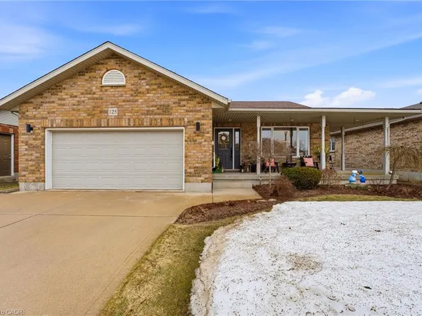 125 Donegan St W, North Perth, ON N4W 3V5