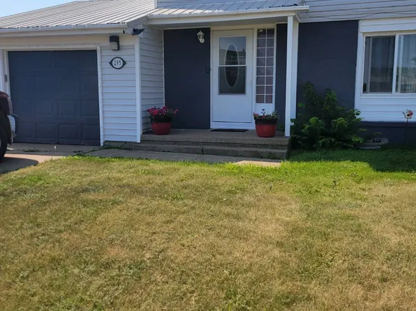 295 Pine St #A, Glasgow, MT 59230