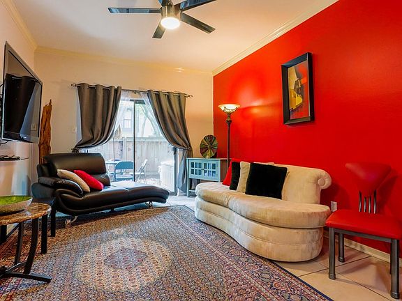 4th image of 11711 Memorial Dr APT 379