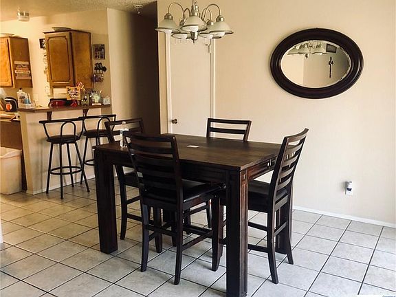 4th image of 2103 Creekwood Dr
