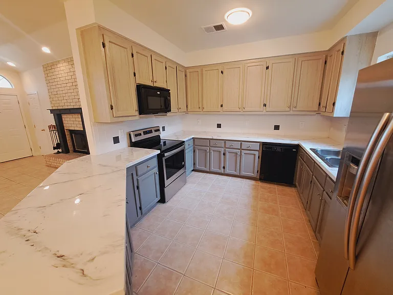 21604 Boggy Ford Rd — Photo 9
