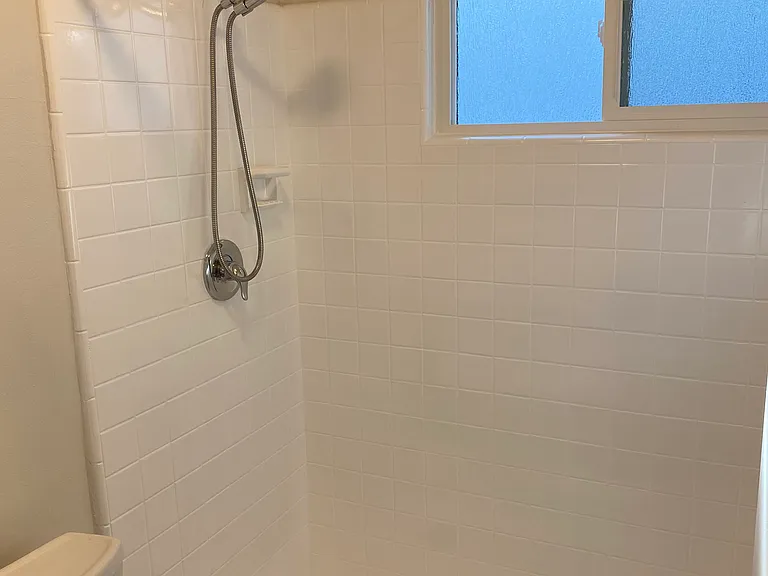 1014 W. Huntington Dr. — Photo 24