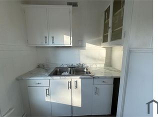 807 Clay St APT 3, La Porte, IN 46350