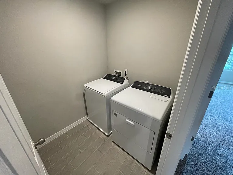 513 Legacy Loop — Photo 11