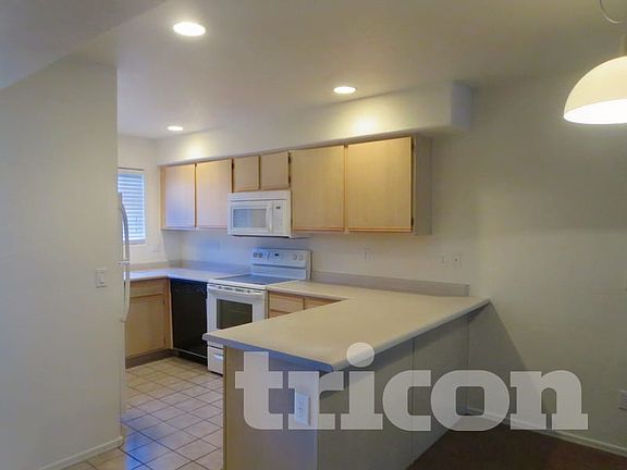 4th image of 860 N McQueen Rd Unit 1187