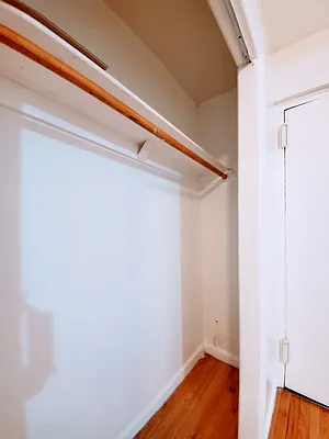 Rented by Compass | media 16