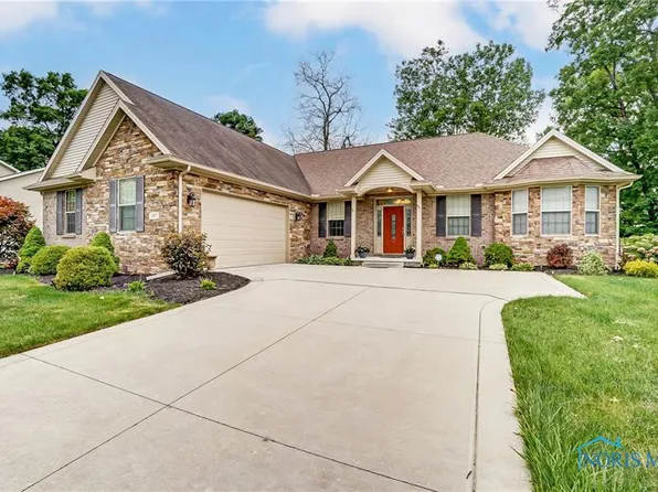 2917 Maple Colony Dr, Toledo, OH 43617