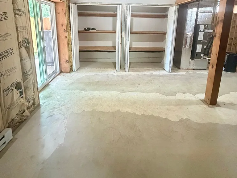 673 S Cedar St — Photo 31