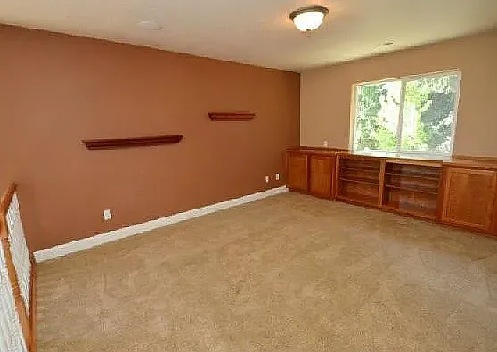 5994 NE Weller Ct — Photo 10