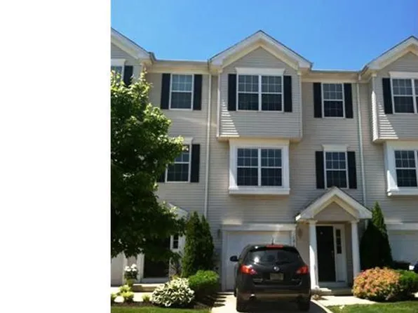 1011 Moore Rd #14, West Deptford, NJ 08086