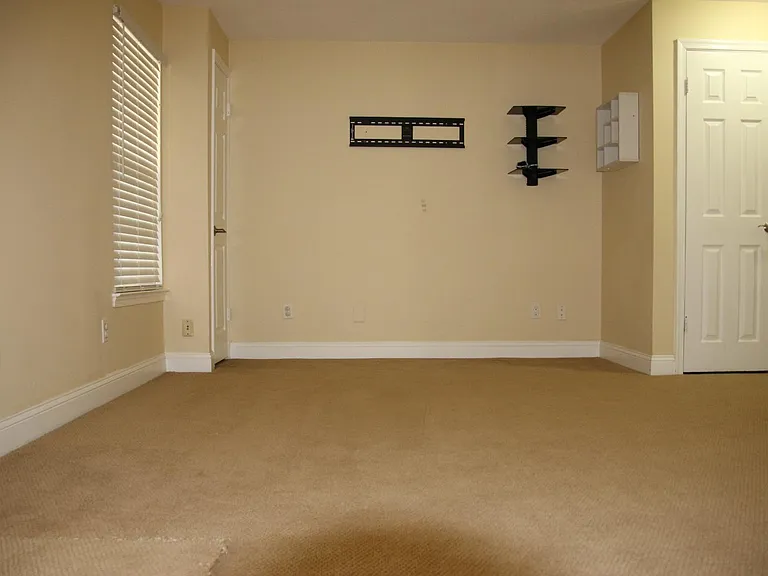 6844 Signature Cir — Photo 16