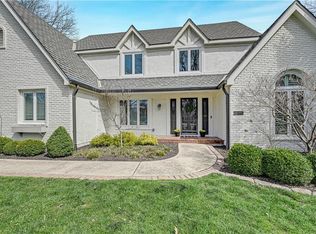 12321 Fairway Rd, Leawood, KS 66209