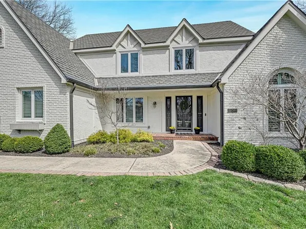 12321 Fairway Rd, Leawood, KS 66209