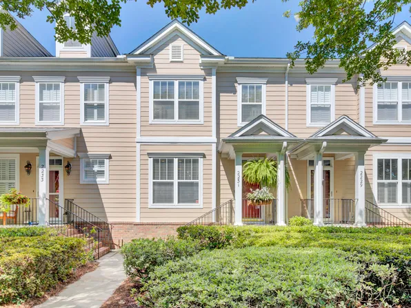 2231 Daniel Island Dr, Charleston, SC 29492