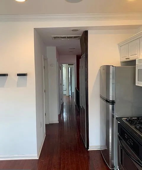 918 S 22nd St #3 — Photo 10