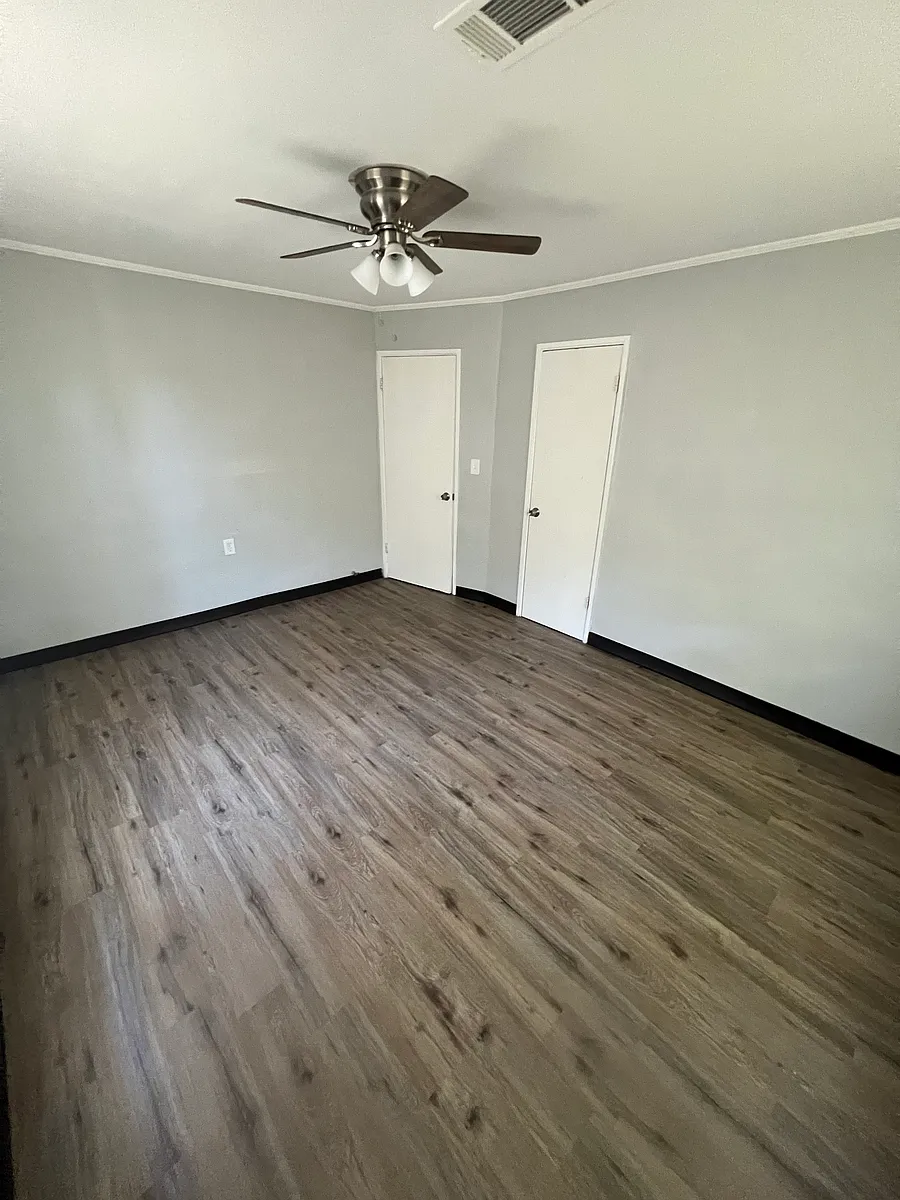 Building Photo - 1321 Williamson Rd #1321