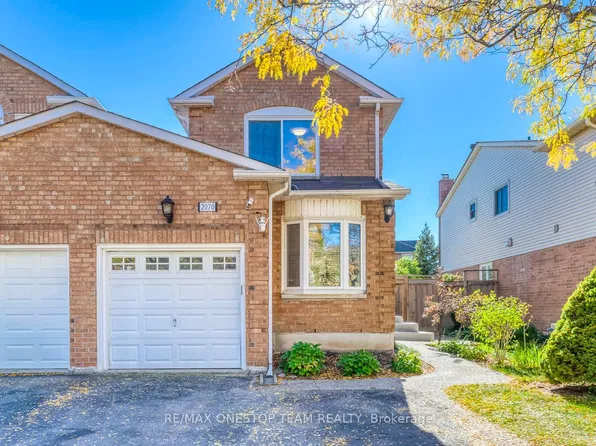 2070 Glenada Cres, Oakville, ON L6H 4M2