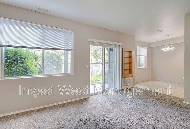 5264 NE 121st Ave #30 — Photo 23