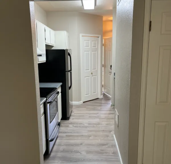 7412 Singing Hills Dr — Photo 6