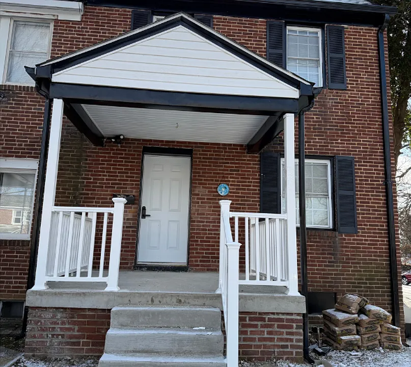 101 N Edgewood St #2B