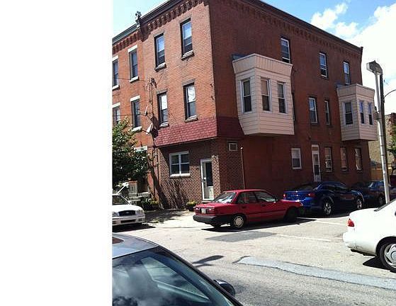 2nd image of 2519 Brown St #2F