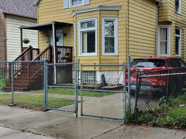 126 W 112th St, Chicago, IL 60628