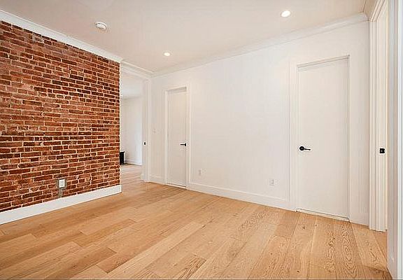 2nd image of 359 E 50th St #3B