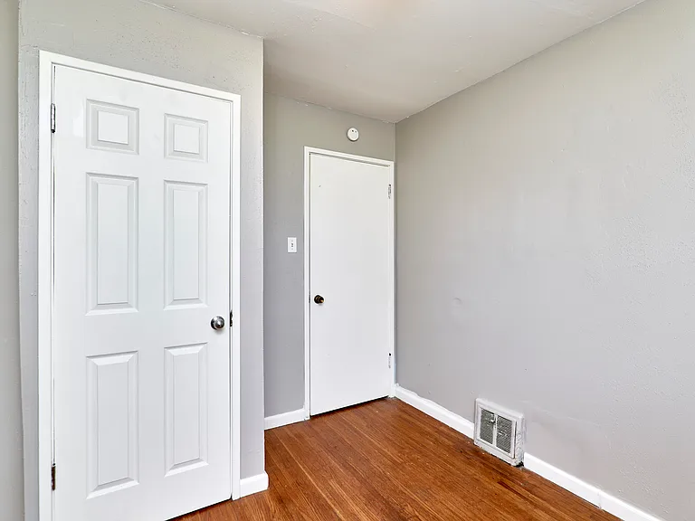 446 Cameron Rd — Photo 13