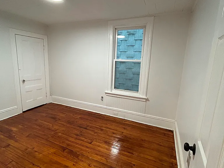 37 Armstrong Ave #1 — Photo 8