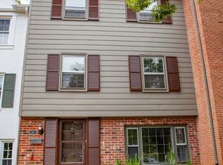 15 Georgetown Grn, Charlottesville, VA 22901