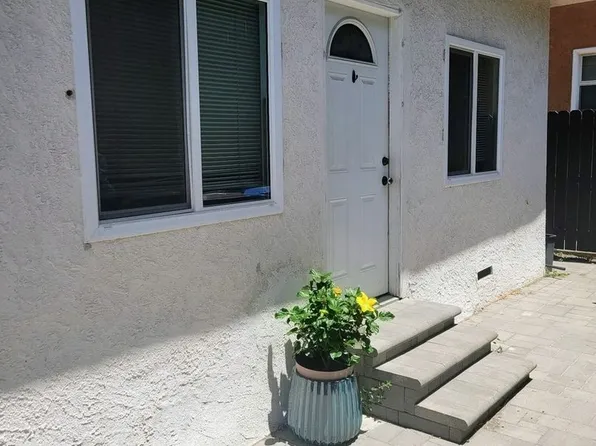 416 Lime Ave, Long Beach, CA 90802