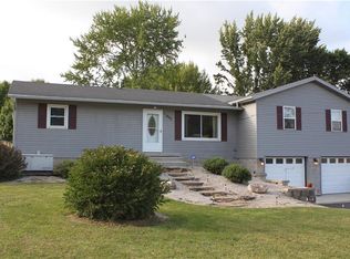 15897 Barnes Dr, Belle Center, OH 43310