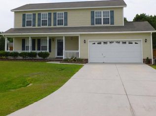 203 Slate Ct, Jacksonville, NC 28546