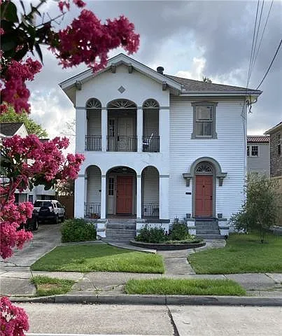 4409 Fontainebleau Dr — Photo 1