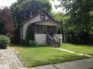 1917 W Rundle Ave, Lansing, MI 48910