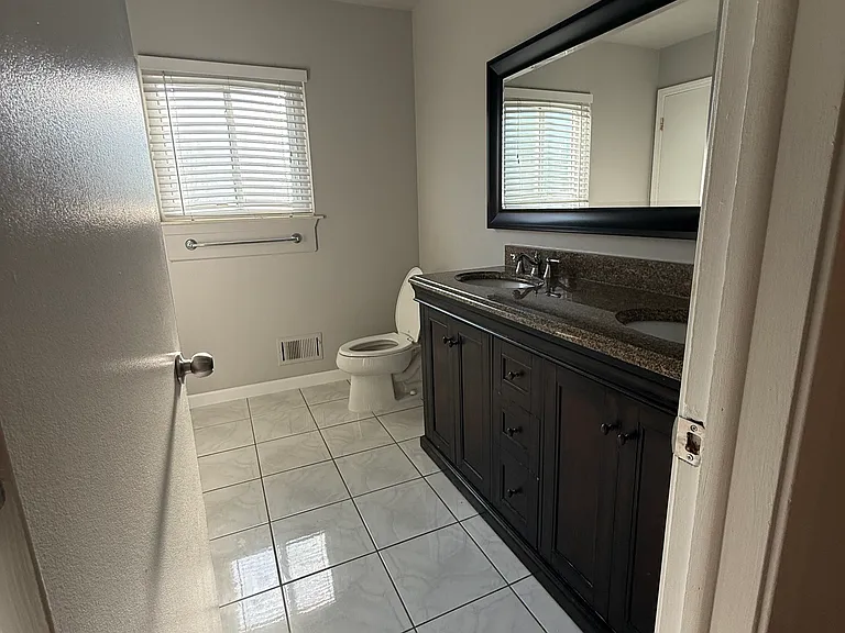 2nd Floor Bathroom