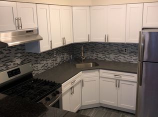 394 Butler St #1, Brooklyn, NY 11217