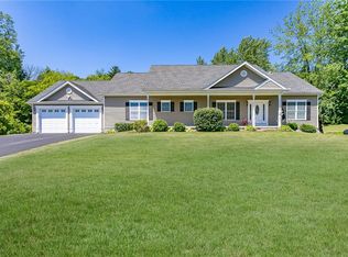 1515 E Palmyra Port Gibson Rd, Palmyra, NY 14522