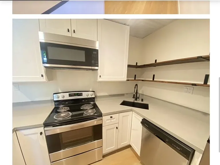 2135 Ivar Ave #10 — Photo 4