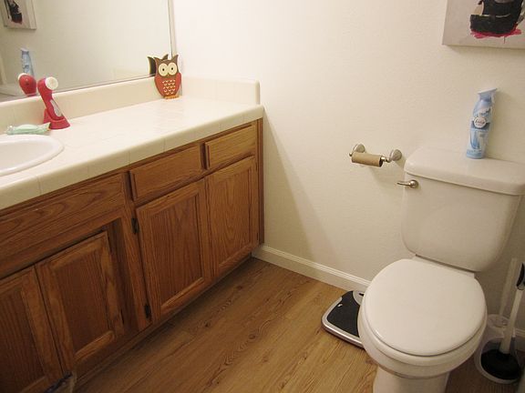 3rd image of 295 N Chorro St APT C