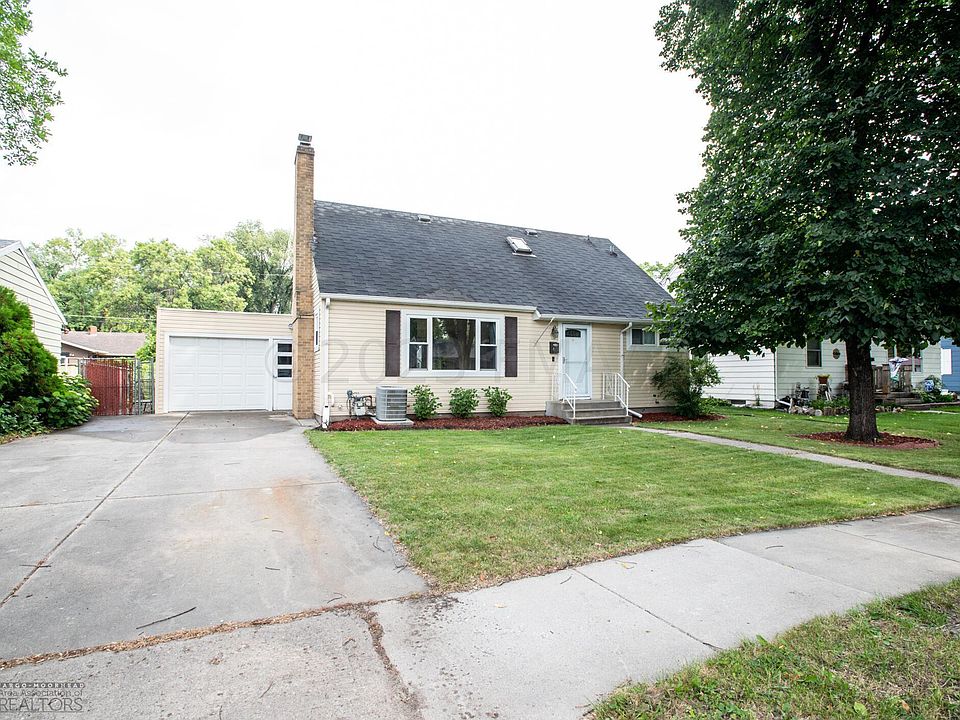 413 20th Ave N, Fargo, ND 58102 Zillow