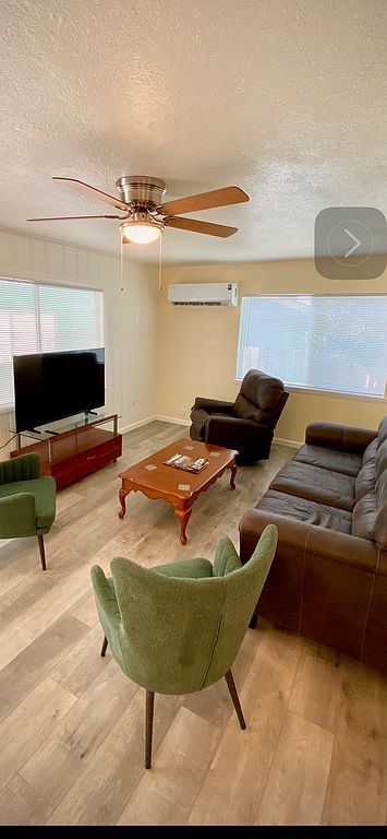 620 Meadow Ln - Property Image