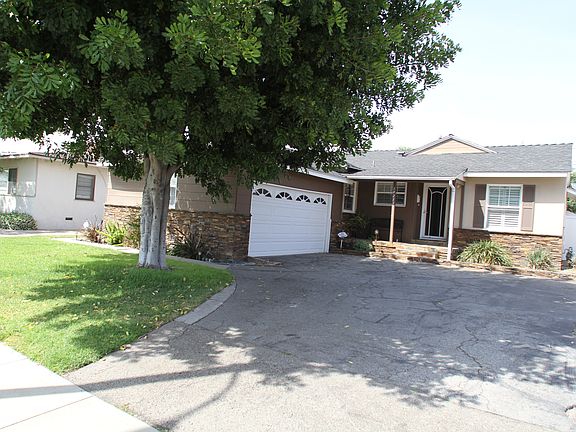 2nd image of 14271 Lanning Dr
