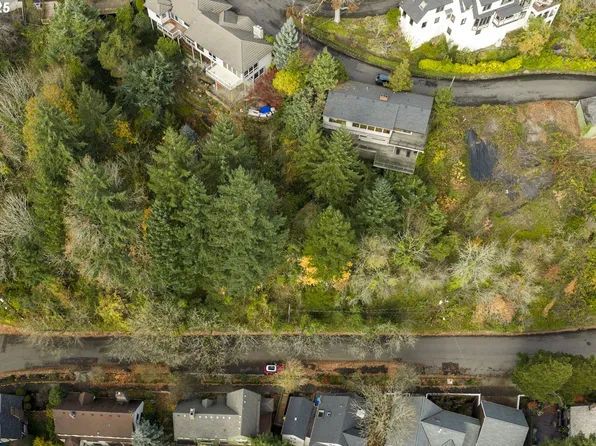 NW Macleay Blvd, Portland, OR 97210