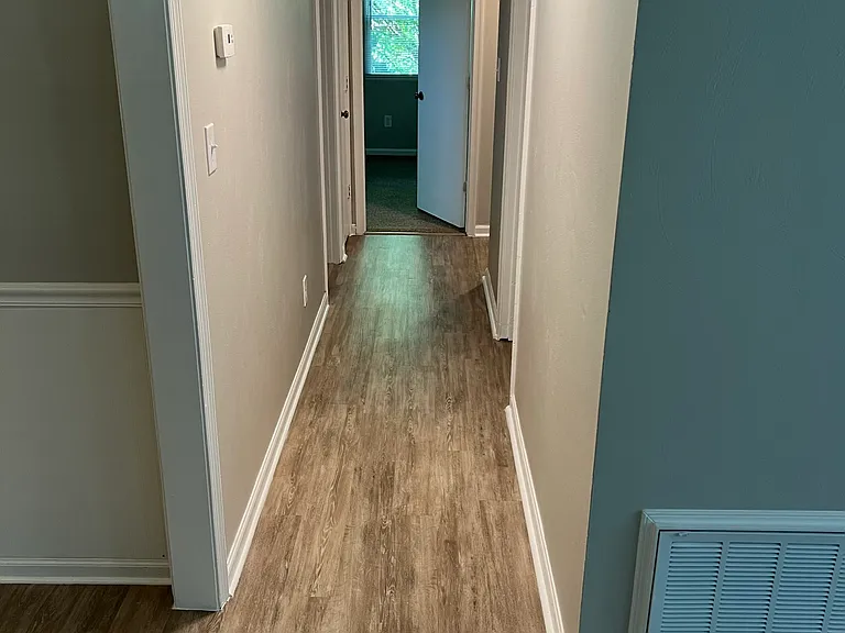944 Floyd Ave SW #A — Photo 5