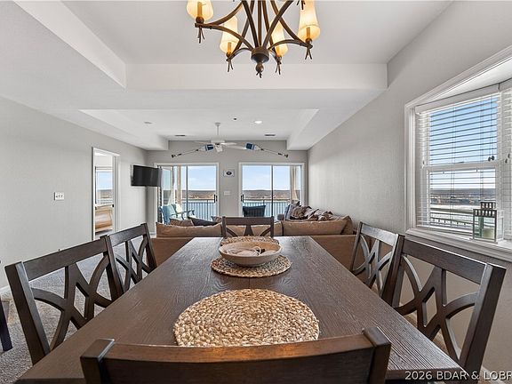 5th image of 72 Palisades Lakeview Dr #3B
