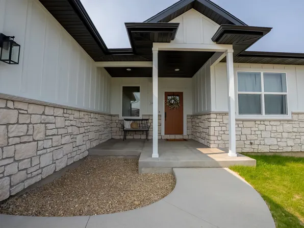 3410 Kaiser Blvd, Cuba City, WI 53807